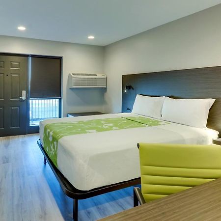 The Shamrock Hotell Cicero Exteriör bild
